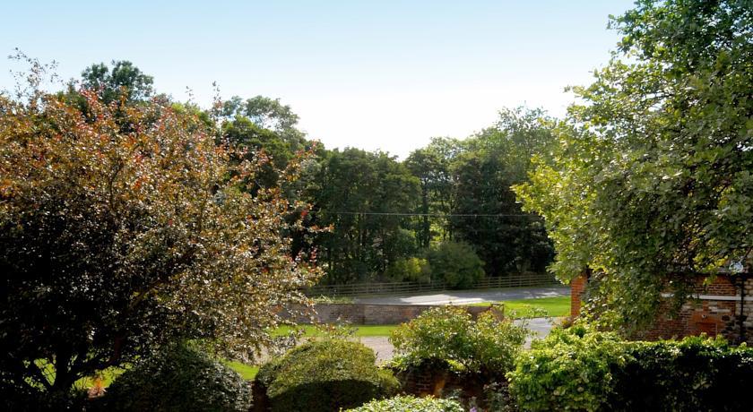 Marton Grange Country House بريدلينغتون الغرفة الصورة